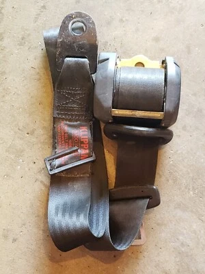 87 88 89 1988 ALFA ROMEO MILANO A75 CINTURÓN DE SEGURIDAD DELANTERO IZQUIERDO NEGRO Foto 1 de 2