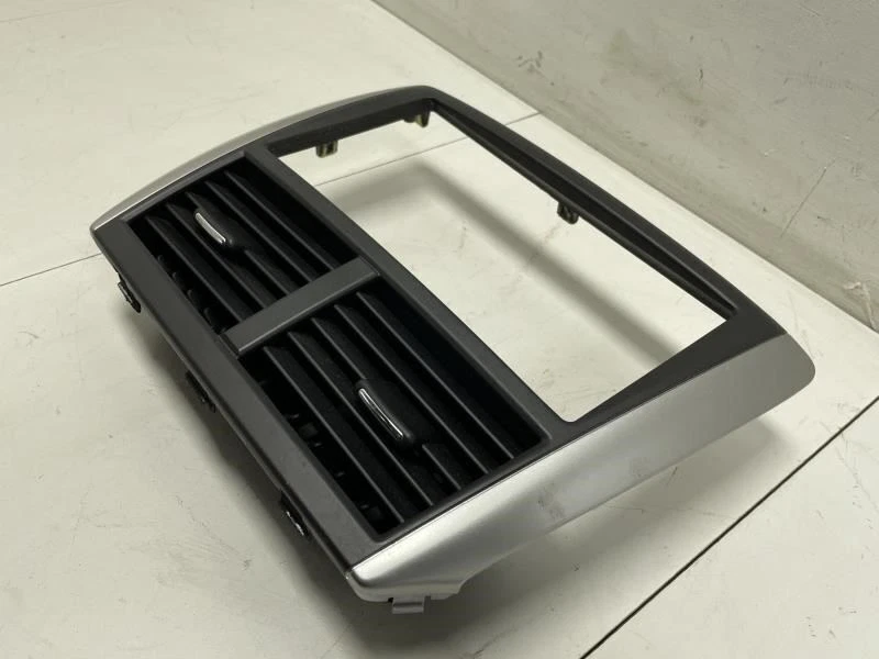 SUBARU FORESTER 2009 2013 TABLERO DELANTERO RADIO CENTRAL BISEL VENTILACIONES DE AIRE FÁBRICA Foto 1 de 4