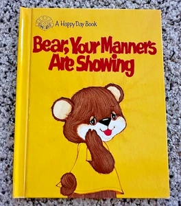 Vintage Happy Day Book BEAR YOUR MANNERS ARE SHOWING 1987  Kathleen Allan Meyer - Foto 1 di 6