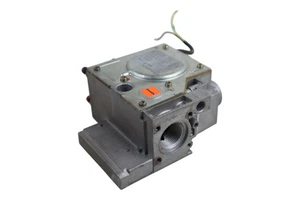 Honeywell Gasarmatur V4905A 1009 1 - Bild 1 von 7