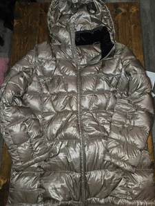 Calvin Klein Damen 1X Premium Daunen Puffer Jacke Mantel Kapuze Gold Zip - Bild 1 von 5