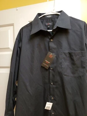 access Men’s Dress Shirt - Image 1 of 4