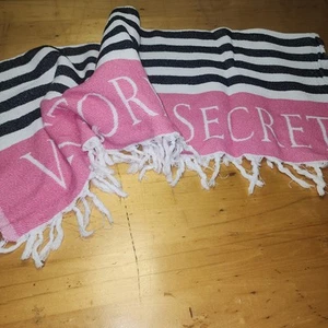 VICTORIA'S SECRETV Manta Toalla Playa Rosa Negro Rayas Coloridas, 50" X 60" - Imagen 1 de 5