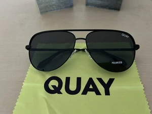 Quay Australia High Key Sonnenbrille schwarz smoke neu im Karton extra groß - Bild 1 von 2