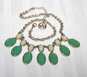 Vtg Crown Trifari 17" Gold Tone Chain Necklace Cabochon Green Oval Pendants - Picture 1 of 7