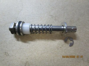 BIZERBA SLICER SHARPENING SHAFT ASSEMBLY FOR MODELS SE12, SE12D OEM# 60220600600 - Picture 1 of 2