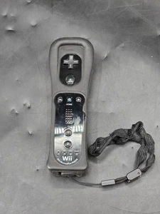 NINTENDO Wii Black Motion Plus Inside Remote Controller OEM RVL-036 - Picture 1 of 9