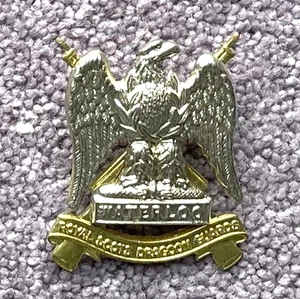Royal Scots Dragoon Guards : Bi-Metal Cap / Headdress Badge. KK 1890 - Foto 1 di 2