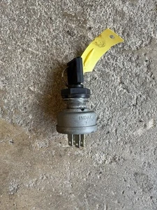 2011 Polaris Pro Rmk Ignition And Key - Picture 1 of 1