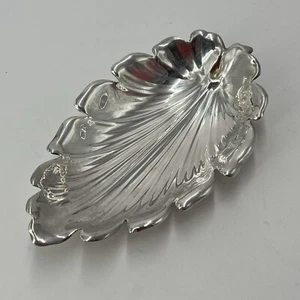 PV09370 Vintage Silver Plate LEAF Nut / Candy Dish - Picture 1 of 7