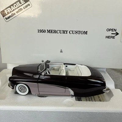 Danbury Mint 1950 Mercury Custom Two Tone Purple/Lavendar - Image 1 of 4