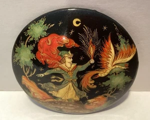 Russo_Vintage_Lacca_Dipinto a mano_Firmato_Spilla/Spilla_Folklore Firebird - Foto 1 di 12