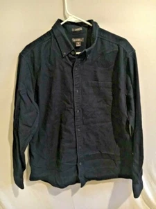 Men's Eddie Bauer Dark Blue Button Front Shirt Size Large Brushed Classic Fit - Picture 1 of 3