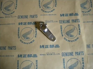 HONDA CB92 NOS Front Brake Arm B 45421-205-000 - Picture 1 of 3