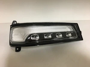 2023-2025 Ram 2500 3500 camión espejo lateral derecho señal de giro luz lámpara lente OEM - Imagen 1 de 3