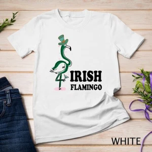 Camiseta unisex Funky Irish Flamingo Apparel Green Bird St Pattys Day - Imagen 1 de 15