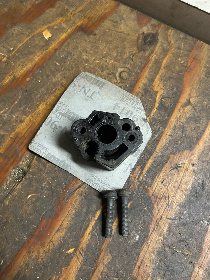 OEM Weed Eater GHT225 Hedge Trimmer Intake Manifold Flange Free Shipping - Image 1 of 1