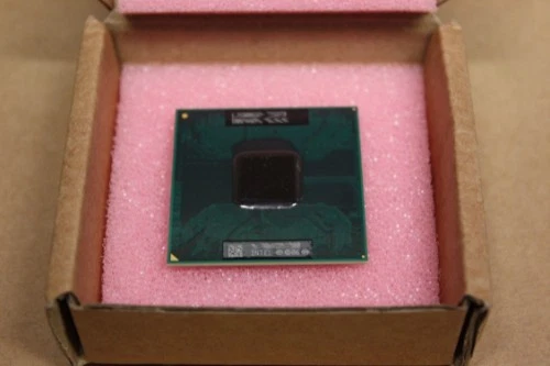 Intel Mobile Core Solo T1300 1.66GHz 2MB 667MHz CPU Processor SL8VY - Image 1 of 1