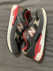 New Balance 530 Encap GRAU / SCHWARZ / ROT M530BAB.. Größe 11 - Bild 1 von 2