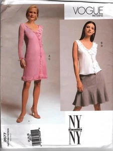 Vogue NY NY Schnittmuster #2677 - Rüschenkleid, Top, Rock - Bild 1 von 2