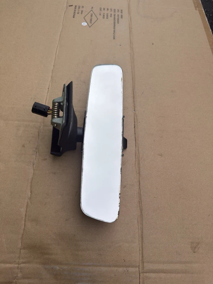 90-95 MERCEDES BENZ 原始设备制造商 R129 300SL 500SL 前挡风玻璃后视镜 二手 — 第 1/4 张图片