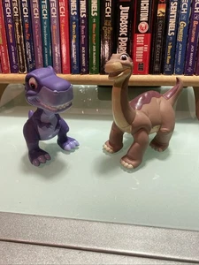 Vintage Land Before Time Vinyl Dinosaur Pals 1996 Chomper und Littlefoot Figuren - Bild 1 von 12