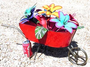 Metal Art garden flower sculpture, Junk Iron Art, wheelbarrow with flowers - Picture 1 of 7
