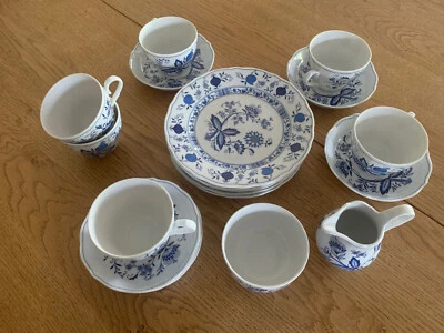 Form Marienbad Ingres Weiss *Zwiebelmuster* Kaffeeservice- versch. Teile z.Ausw. - Bild 1 von 4