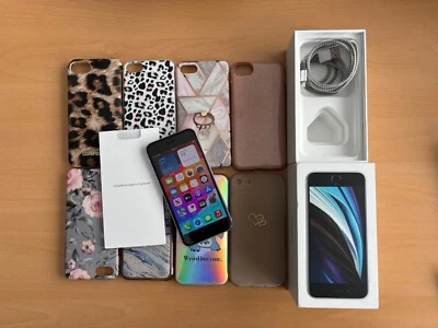 Apple iPhone SE White 64GB - Unlocked - Accessories Boxed - Good Condition - Image 1 of 4