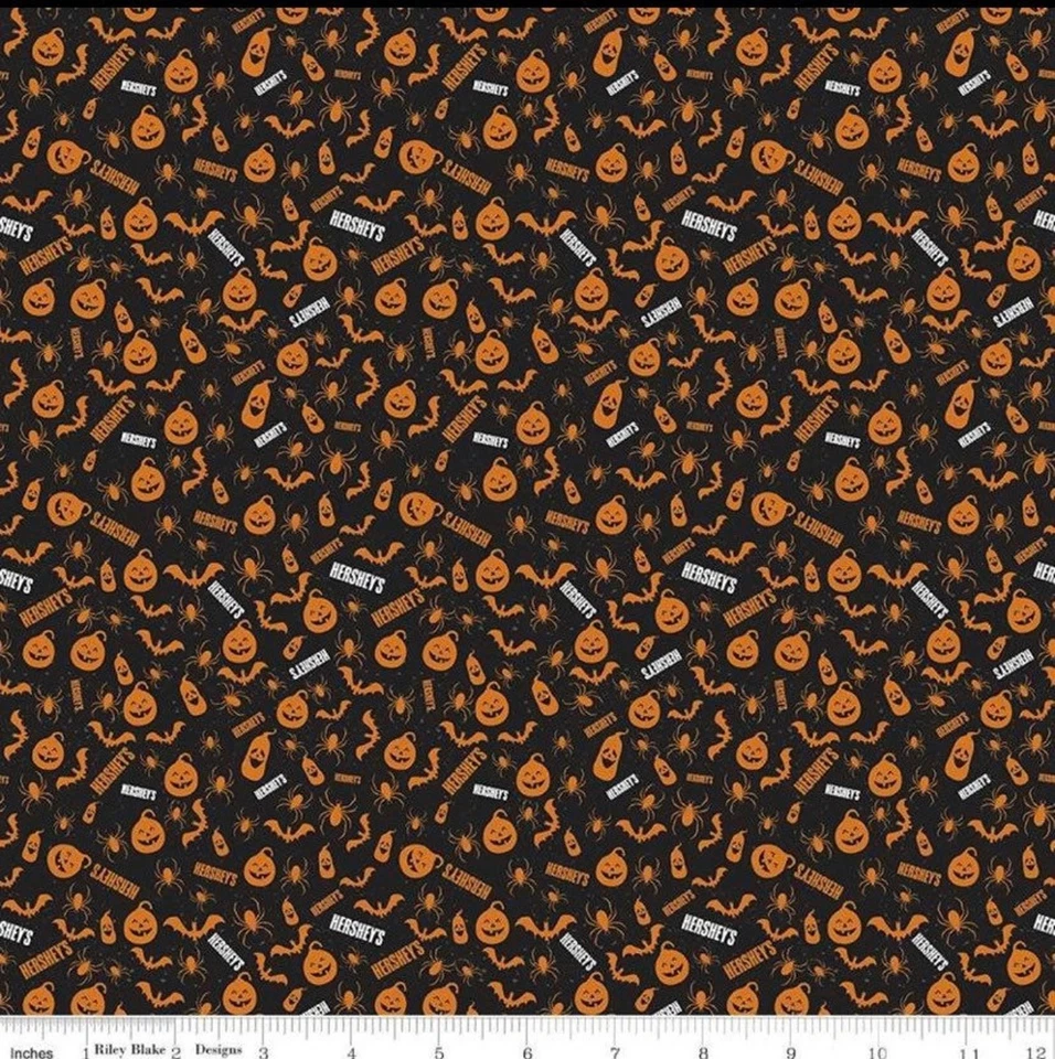 Mini calabazas "Celebra con Hershey" - Tela negra 100 % algodón 18" x 44" Foto 1 de 1