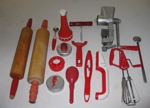 UTENSILIOS DE COCINA ROJOS VINTAGE, ¡2 SON RAROS!  LOTE DE 15 EN TOTAL, ROMPEHIELOS - Imagen 1 de 7