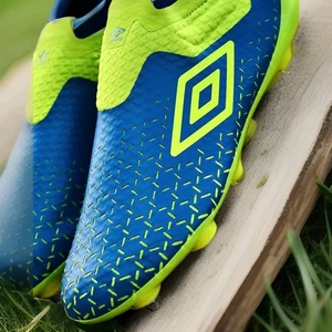Umbro Velocita V Elite SG Football Boots Slip On Laceless Studs Mens UK Size 7.5 - Picture 1 of 15