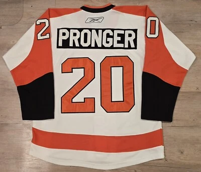 Chris Pronger Philadelphia Flyers Reebok 2010 Winter Classic Jersey Mens Size 50 - Image 1 of 4