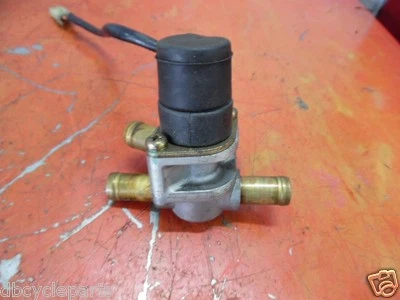 HONDA CBR929RR CBR RR 929 2001 01 OEM VÁLVULA DE INYECCIÓN DE AIRE CONJUNTO EMISIÓN VFR  Foto 1 de 4
