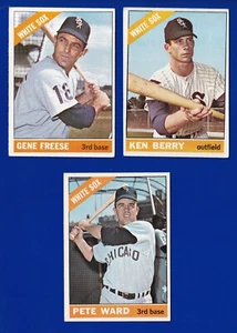 LOTE DE 3 SOX BLANCOS 1966 TOPPS #25 319 127 PETE WARD GENE FREESE KEN BERRY MUY BUEN ESTADO - Imagen 1 de 2