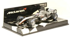 M2106 Modellino Minichamps F1 1:43 - 2004 McLaren Mercedes MP4-19 #6 Raikkonen