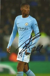 FOTO DE ACCIÓN 6x4 firmada por Tosin Adarabioyo + certificado de autenticidad - Imagen 1 de 1