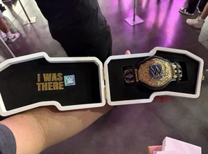 2025 Wrestlemania 41 I WAS THERE MINI BELT DICE WWE World Las Vegas - Picture 1 of 6