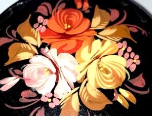 Vtg Russian Wood Lacquer Brooch Hand Painted Floral Round 2” Signed Costume - Picture 1 of 6