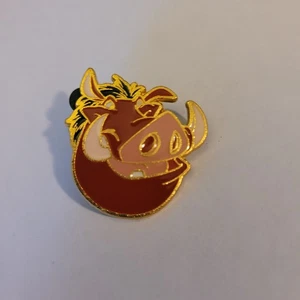 Spilla Disney Trading Pumba Re Leone - Foto 1 di 2