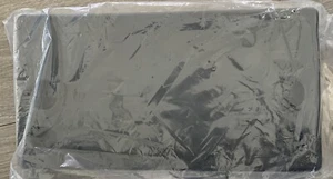 New Front License Plate Bracket Plastic for 2022-2024 Chevrolet Equinox 84737664 - Picture 1 of 3