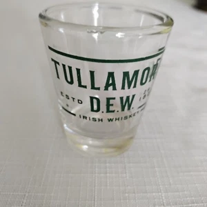 Tullamore Dew irish whiskey Shot glass - Picture 1 of 10