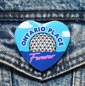 2.25” ONTARIO PLACE FOREVER HEART SHAPE BUTTON NEW - pin toronto cinesphere - Imagen 1 de 2