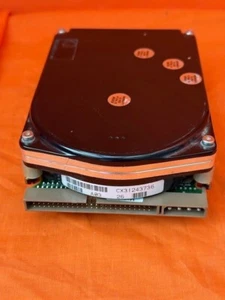 DEC DIGITAL RZ26-E 1.05GB 3.5 Disk - Picture 1 of 4