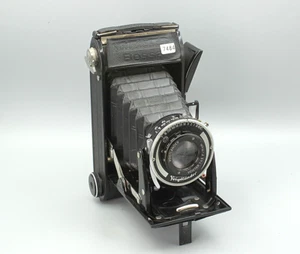 Voigtlander Bessa 6x9 Folding Camera (7484) - Picture 1 of 5