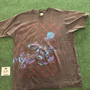 VTG Mickey Unlimited 90s Looney Tunes Basketball Tee Distressed XL Rare - Picture 1 of 17