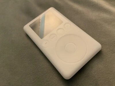 for Apple iPod Classic 3rd Generation Front Panel ref.743 - Image 1 of 2