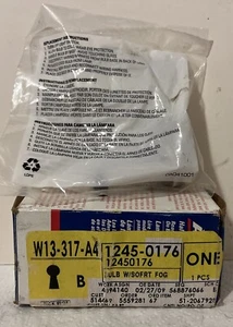 GM Original AC Delco Niebla Luz Bombilla #12450176 OEM NOS - Imagen 1 de 7