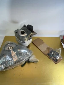 Graywerks 101122 EXHAUST MANIFOLD WITH INTEGRATED CATALYTIC CONVERTER - Picture 1 of 17