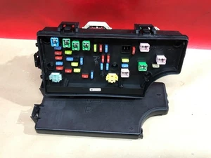 2011-2014 Jeep Patriot Compass Caliber Power Module TIPM Fuse Box P04692342AF - Picture 1 of 5